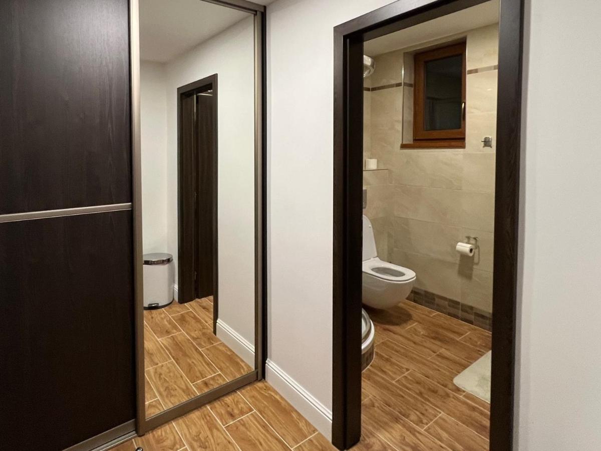 פזינוק Hotel Galeria Pezinska Baba מראה חיצוני תמונה